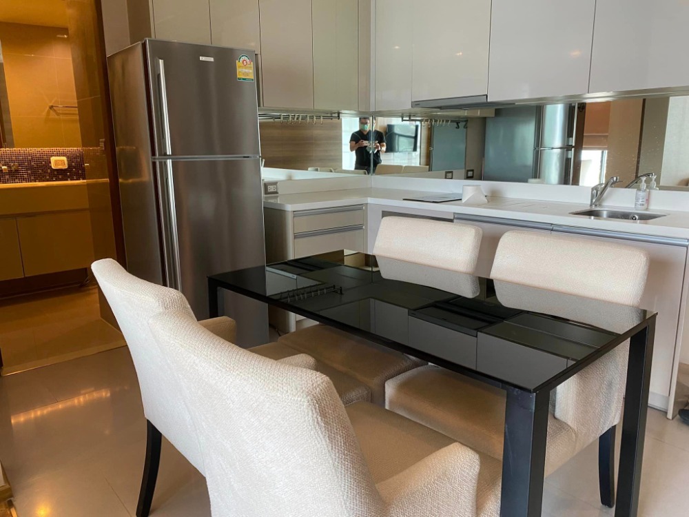 ให้เช่าคอนโด The Address Sathorn 2 Bed 2 Bath ใกล้ BTS ช่องนนทรีย์